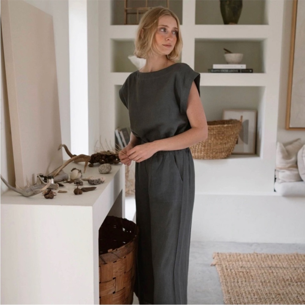 Laude the Label Organic Linen‎ Everyday Crop Wide Pants and Top Set Mineral S - Picture 3 of 16